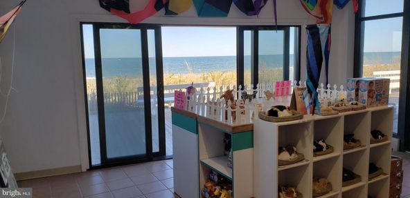 1 Virginia Ave, Rehoboth Beach, DE 19971